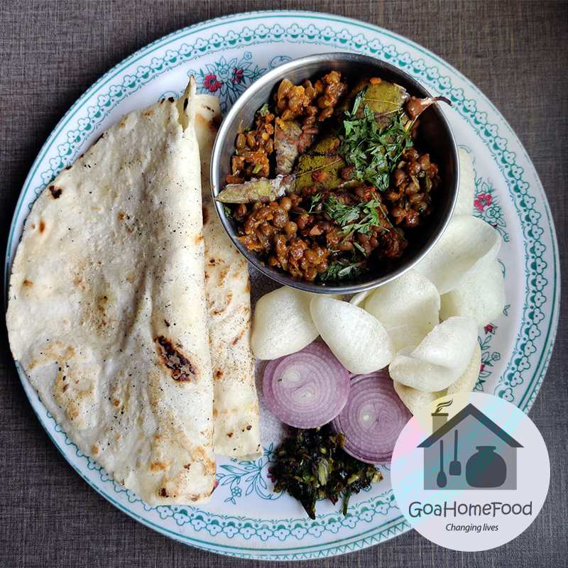  We Goans love the flavour of Mackerel, and when stuffed with recheado masala even better!!!